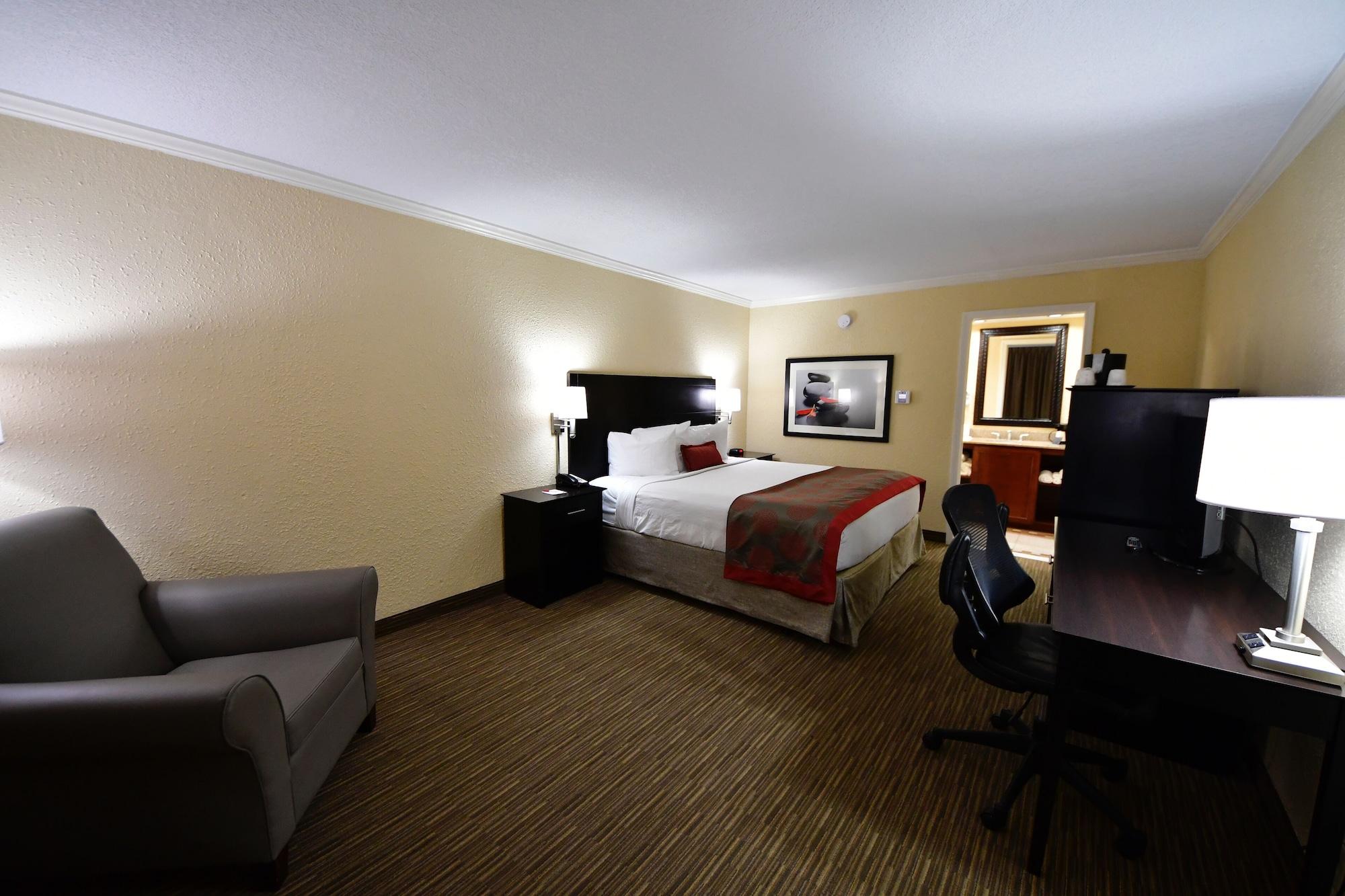 Ramada By Wyndham Jacksonville Hotel & Conference Center Exterior photo